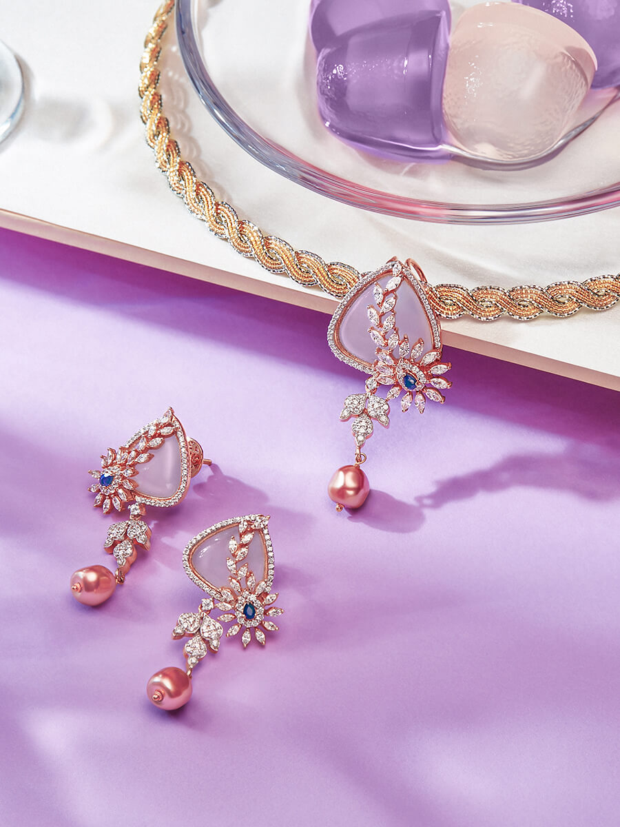 Jewellery in Vibrant Colors |18KT Gold, Pearls, Diamonds, Gemstones